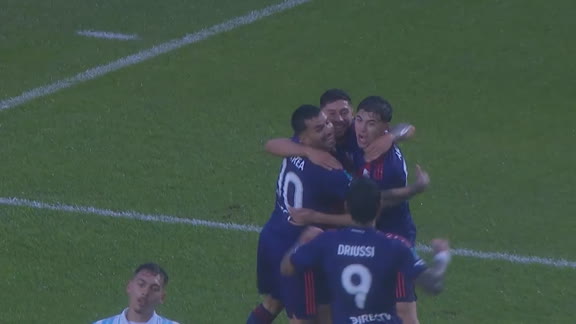 ¡Ventaja para River en Tucumán! Andrada puso el 1-0