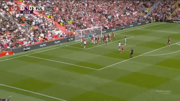 Quase gol do Liverpool! Leno brilha e faz defesaça para o Fulham; VEJA