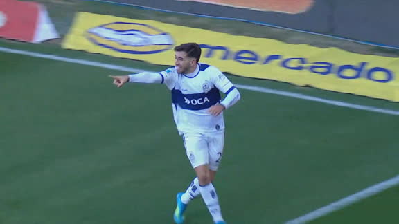¡Arriba el Lobo! Auzmendi puso el 1-0 ante Argentinos