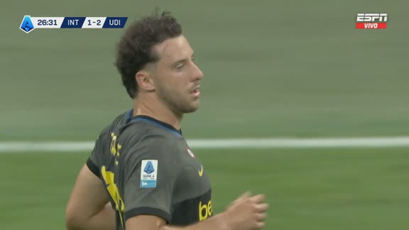 Digno de lateral brasileño: Carlos Augusto marcó un golazo ante Udinese
