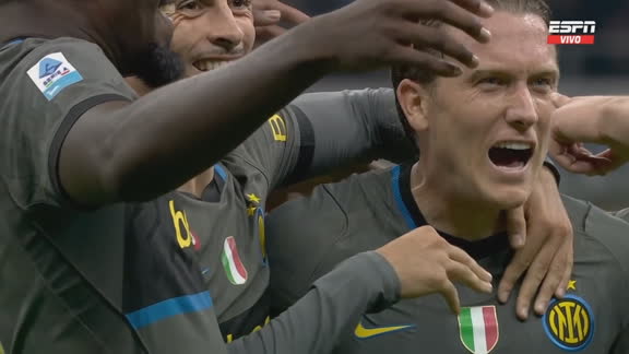 ¡Pase fino de Zielinski y remate cruzado de Esposito para otro festejo de Inter!