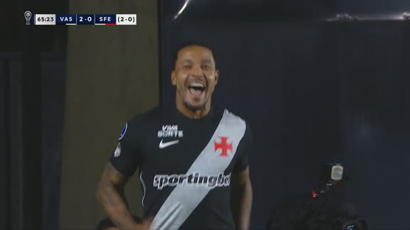 David ingresó y a los tres minutos puso el 2-0 para Vasco da Gama