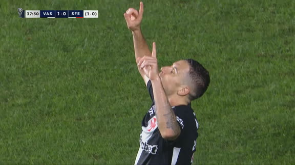 Bruno Duarte la empujó en el área y estampó el 1-0 para Vasco da Gama