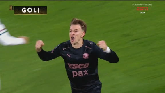 Gol do Platense! Mainero finaliza com desvio e faz 1 x 0 contra o Fluminense; VEJA