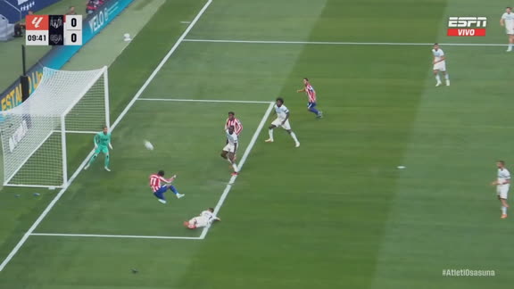 Lookman estuvo muy cerca de abrir el marcador para el Atlético Madrid