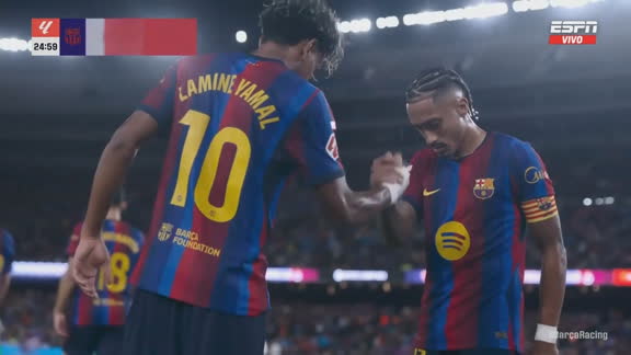 Raphinha no perdonó y gritó el segundo del Barcelona