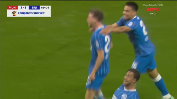 Gol do Brighton! De Cuyper recebe na área e vira o jogo para 3 a 2 contra o Manchester United em Old Trafford; VEJA