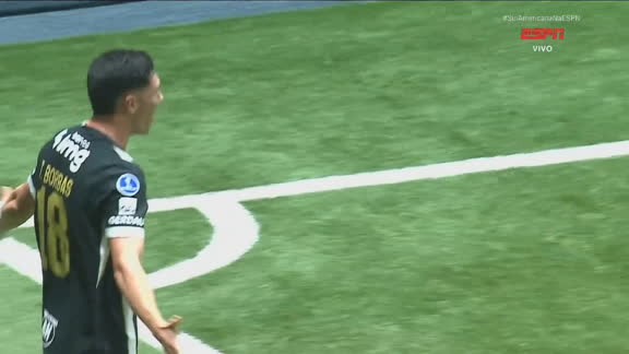 Gabriel Delfim herói, Gabigol e Arthur vilões: VEJA a disputa de pênaltis vencida pelo Atlético-MG contra o Santos