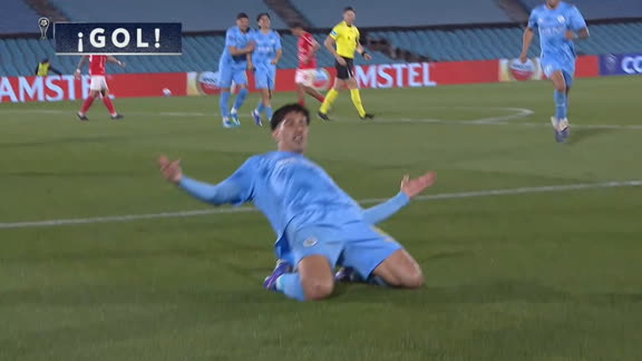 ¡Cabezazo letal de Salomón Rodríguez para estirar la ventaja e igualar la serie ante Cienciano!