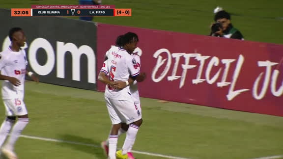 ¡GOOOL DE OLIMPIA! Arizala tumba a García en el área y Edwin Rodríguez desde el punto penal pone el primero para los locales.