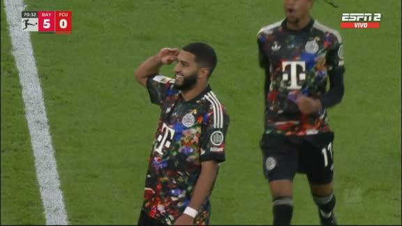 Giró, gambeteó y definió bárbaro: Saibari hizo el quinto del Bayern Munich