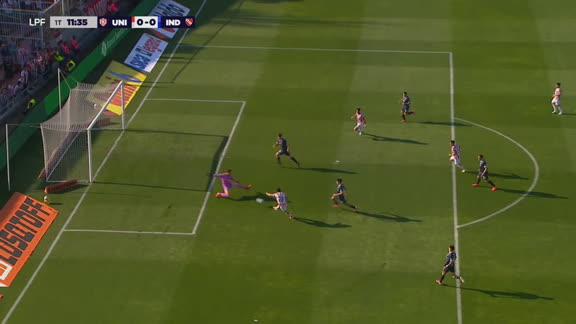¡Se salvó Independiente! Rey le negó el gol a Cuello