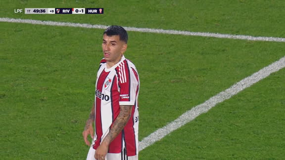 ¡Salvada impresionante de Galíndez ante el tiro libre de Correa!