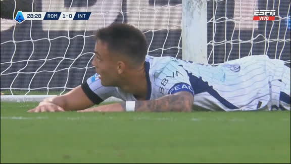 Lautaro se perdió un gol increíble ante Roma