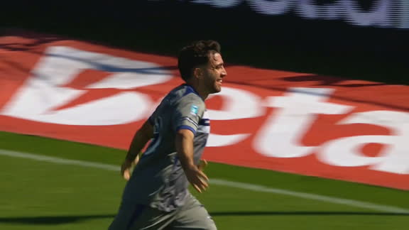 ¡Auzmendi ganó de cabeza y adelantó a Gimnasia en el Bosque!