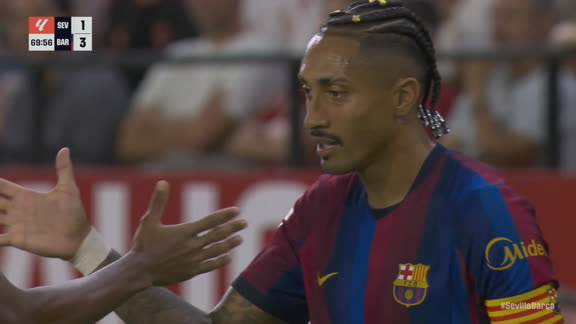¡Triplete! Raphinha estiró la ventaja para Barcelona