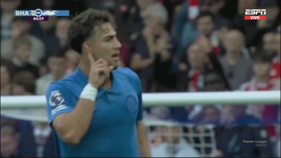 Kostoulas y un tremendo golazo para el 2-0 del Brighton
