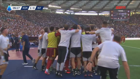 Gol da Roma! Koné recebe de Molina, bate de primeira e faz 1 a 0 na Inter de Milão