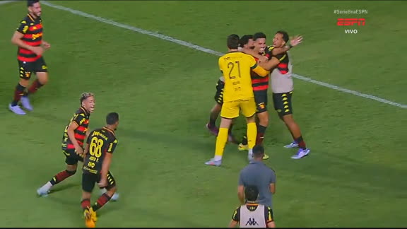 Gol do Sport! Marcelo Ajul mata no peito, faz de voleio e vira contra o Juventude