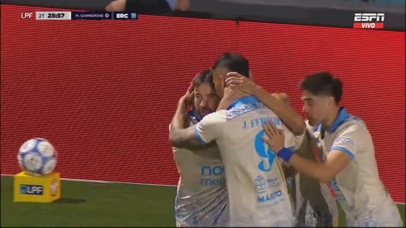Un pase que quedó corto y Belgrano lo pagó caro: gol de Garnerone en Córdoba