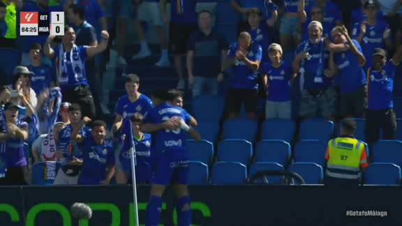 Azón encaró y puso el 1-0 para Getafe