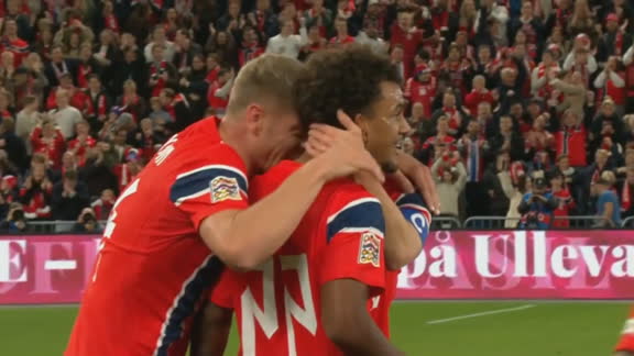Golaço da Noruega! Odegaard serve Bobb, que esbanja categoria para abrir o placar contra a Dinamarca; VEJA
