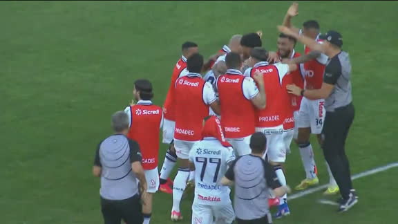 Golaço do Operário! Caio Dantas completa linda jogada com maestria e amplia contra o Ceará