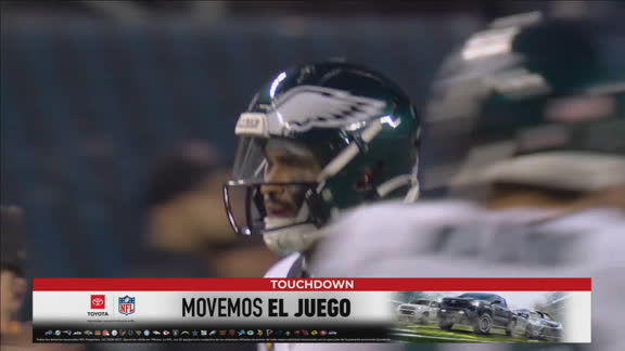 ¡Los Eagles anotan faltando 1 segundo para el medio tempo! | Eagles 7 Bears 10