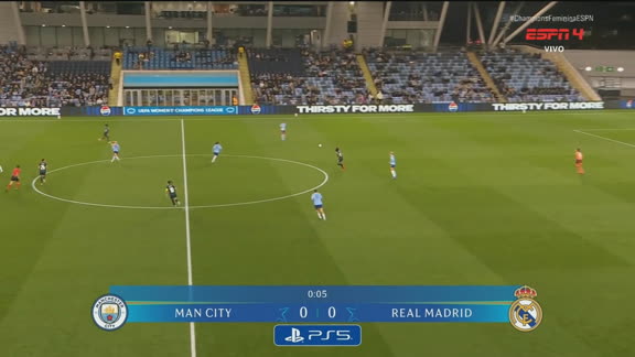 Quase gol no primeiro lance! City sai jogando errado e Real Madrid tem grande chance na Champions Feminina; VEJA