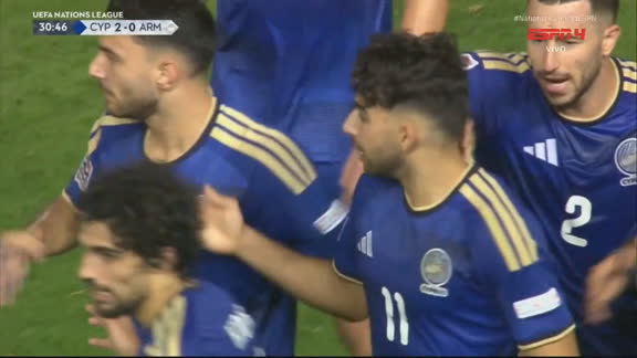 2º DO CHIPRE EM OUTRA LAMBANÇA! Meio-campista armênio recua mal a bola, e Kakoullis aproveita para ampliar o placar; VEJA