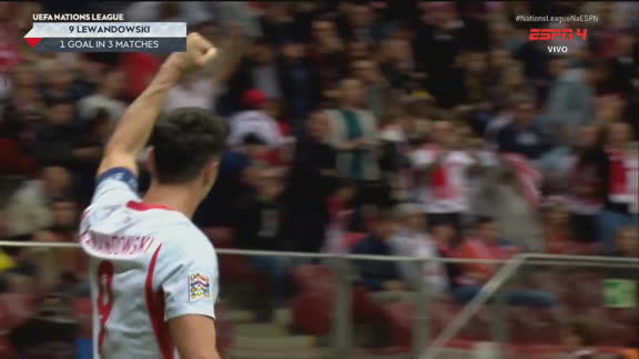GOL DA POLÔNIA! Lewandowski marca de pênalti e abre o placar contra a Romênia na Nations League