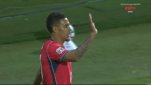 Gol da Inglaterra! Morgan Rogers dribla Livakovic para fazer 7 a 0 contra a Croácia