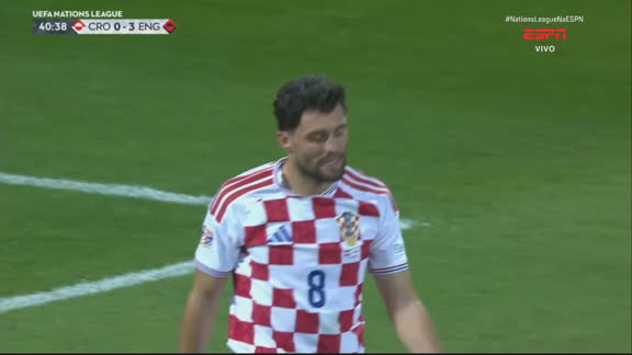 INACREDITÁVEL! Kovacic tira Pickford da jogada, mas chuta para fora e despediça grande chance