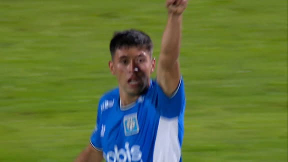 ¡Sufre Racing en el final: descontó Valiente en Río Cuarto!