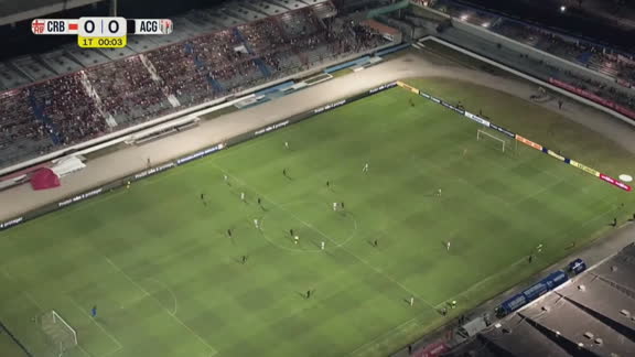Começa o jogo no Rei Pelé! CRB e Atlético-GO fazem confronto direto pelo G6 da Série B