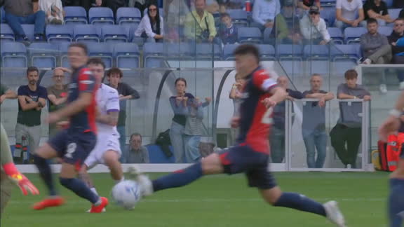 Hay partido en el Luigi Ferraris: Johan Vásquez, en contra, descontó para la Fiorentina