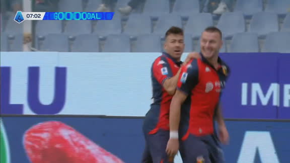 Osmajic capturó un rebote y puso el 1-0 ante la Fiorentina en la Serie A