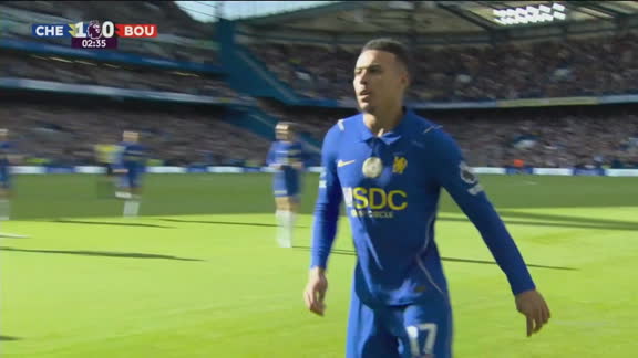 MAIS UM GOLAÇO DO CHELSEA! Rogers acerta lindo tapa de cavadinha para fazer 2 a 0 no Bournemouth