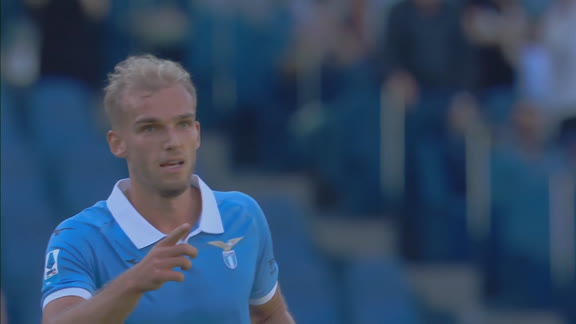 Lazio no afloja: Isaksen coronó una gran jugada y puso el 2-0 ante el Monza