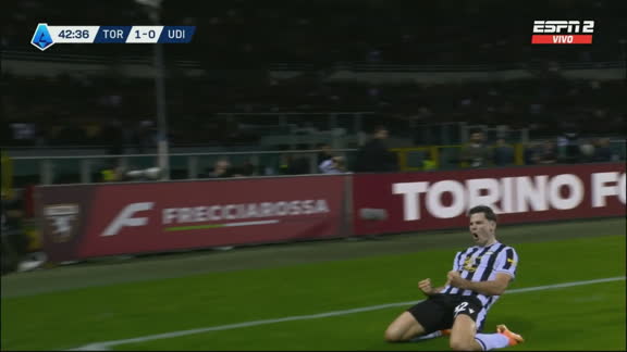 ¡Golazo de Ekkelenkamp para el empate de Udinese!
