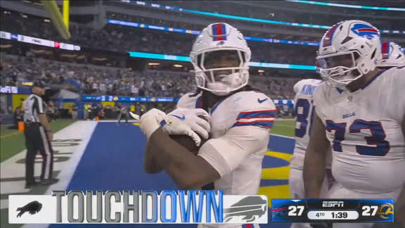 Buffalo vuelve a tomar la ventaja con TD de James Cook