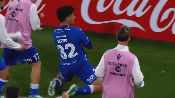 ¡Cabezazo agónico de Silvero para darle el triunfo a Vélez!