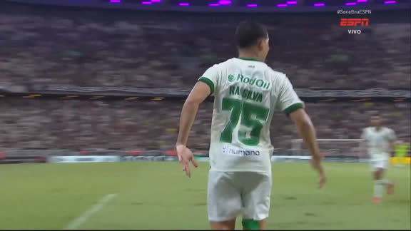 Gol do Juventude! Raí Silva é 'gelado' e converte belo pênalti