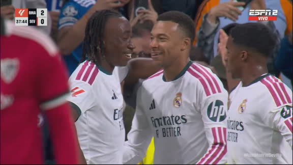 ¡Qué fenómeno! Mbappé y un golazo increíble ante Sevilla