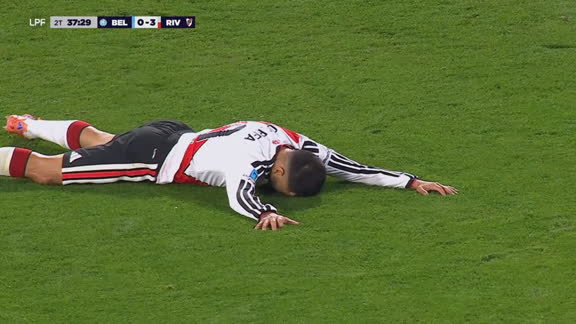 Jugadón entre Driussi y Correa: River, al borde del 4 a 0 en Córdoba