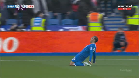 ¡El Brighton es una máquina! Ayari marcó el 3-0 a los diez minutos
