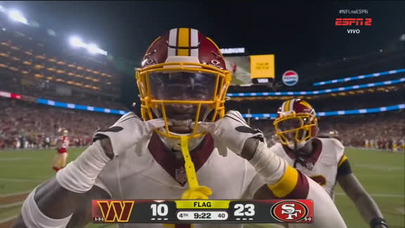 Touchdown, Commanders! Temos um jogo! White recebe de Daniels na endzone e vantagem dos 49ers cai para seis pontos