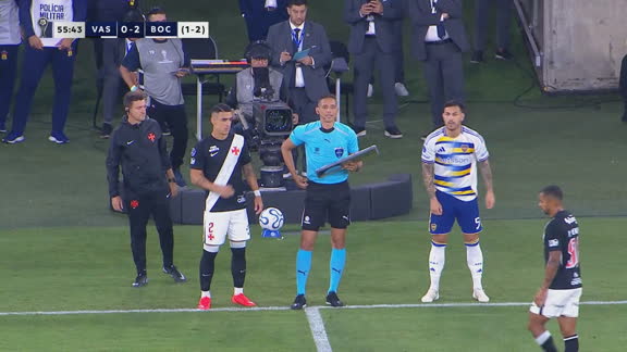 ¡Vuelve Lea! Paredes ingresó al campo de juego ante Vasco Da Gama