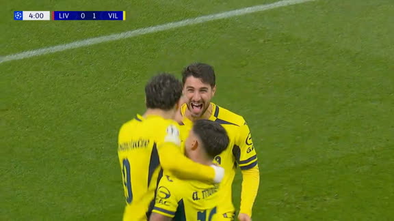 ¡El Submarino Amarillo emergió en Anfield! Mikautadze rompió el cero ante Liverpool