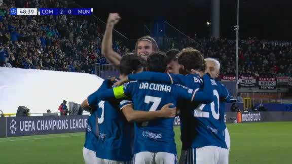 ¡Asistencia de Nico Paz y gol de Douvikas para el 2-0!
